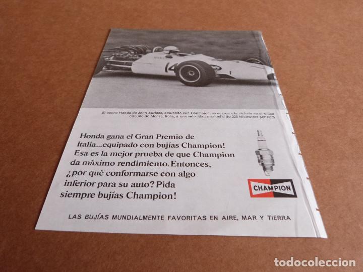 Coches y motocicletas: Anuncio bujias Champion John Surtees con Honda - Publicidad de los a&ntilde;os 60