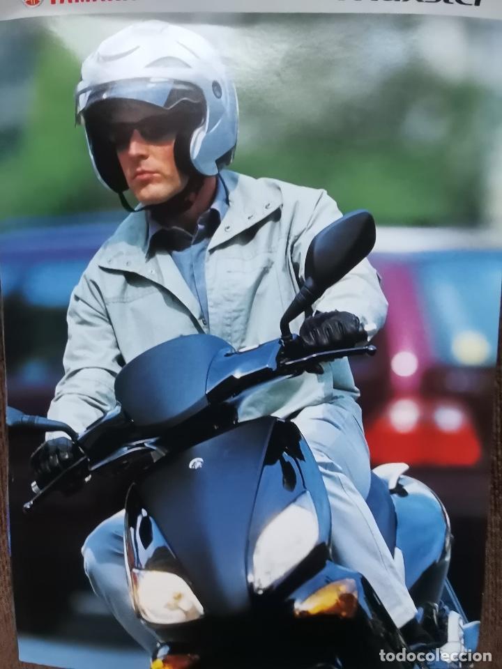 Coches y motocicletas: CATALOGO MOTOCICLO YAMAHA MAXSTER