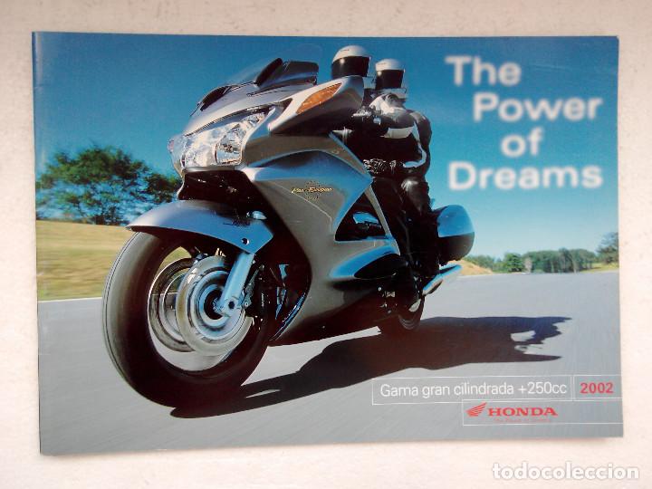 Coches y Motocicletas: CATALOGO HONDA GAMA GRAN CILINDRADA + 250 CC A&Ntilde;O 2002 - 32 PAGINAS