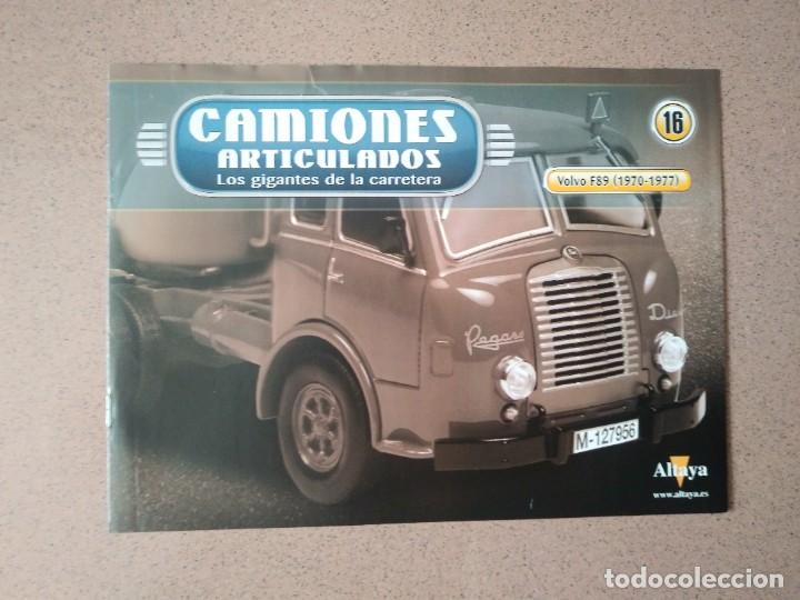 Voitures et Motocyclettes: Fasc&iacute;culo 16 Camiones Articulados Volvo F89 (1970-1977) Altaya Nuevo