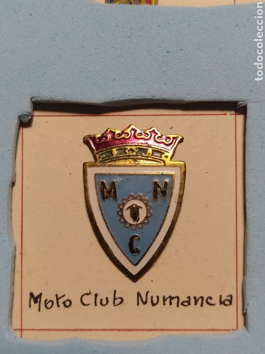Automobili e Motociclette: MOTO CLUB NUMANCIA. SIN LA SOLAPA TRASERA. PEGADO A CARTON DURO.