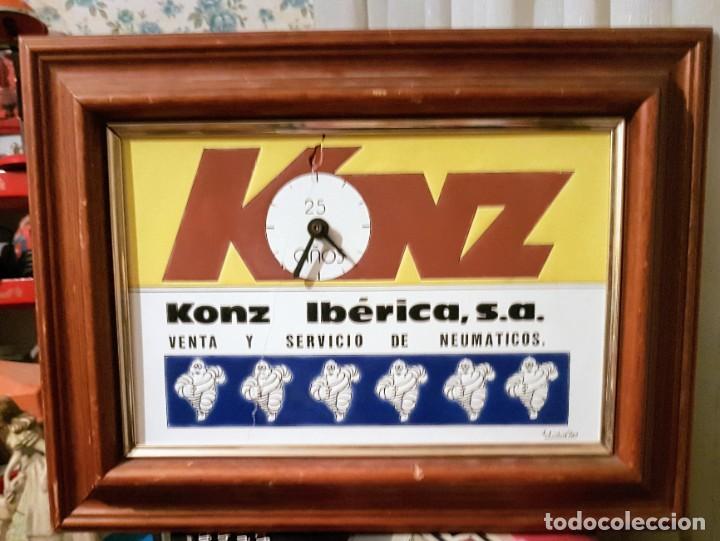 Voitures et Motocyclettes: Antiguo Reloj Konz Ib&eacute;rica de Neum&aacute;ticos Michel&iacute;n