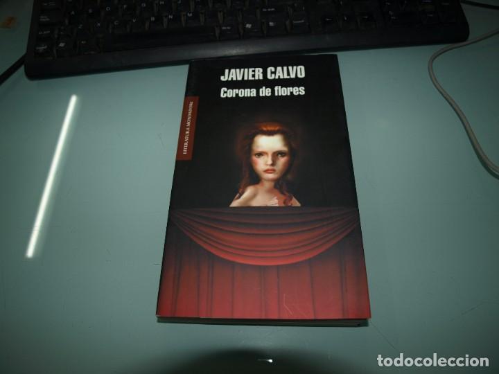 Coches y motocicletas: Javier Calvo, Corona de Flores,Mondadori