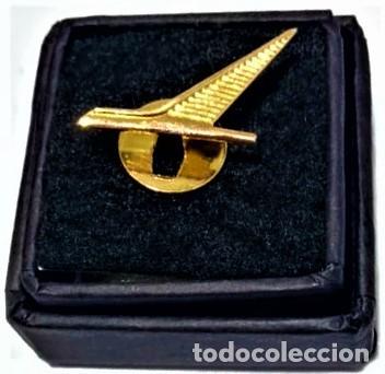 Automobili e Motociclette: FORD - BOT&Oacute;N DE SOLAPA - CONVENCI&Oacute;N 1962 (PRESENTACION FORD FALCON) - 1,90 GR. ORO 18 KTES.