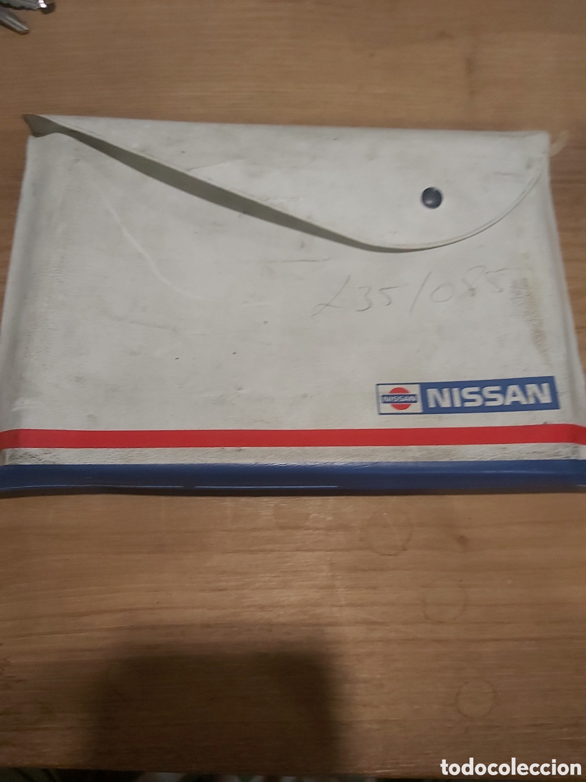 Coches y Motocicletas: Camiones Nissan cartera porta documentos vintage