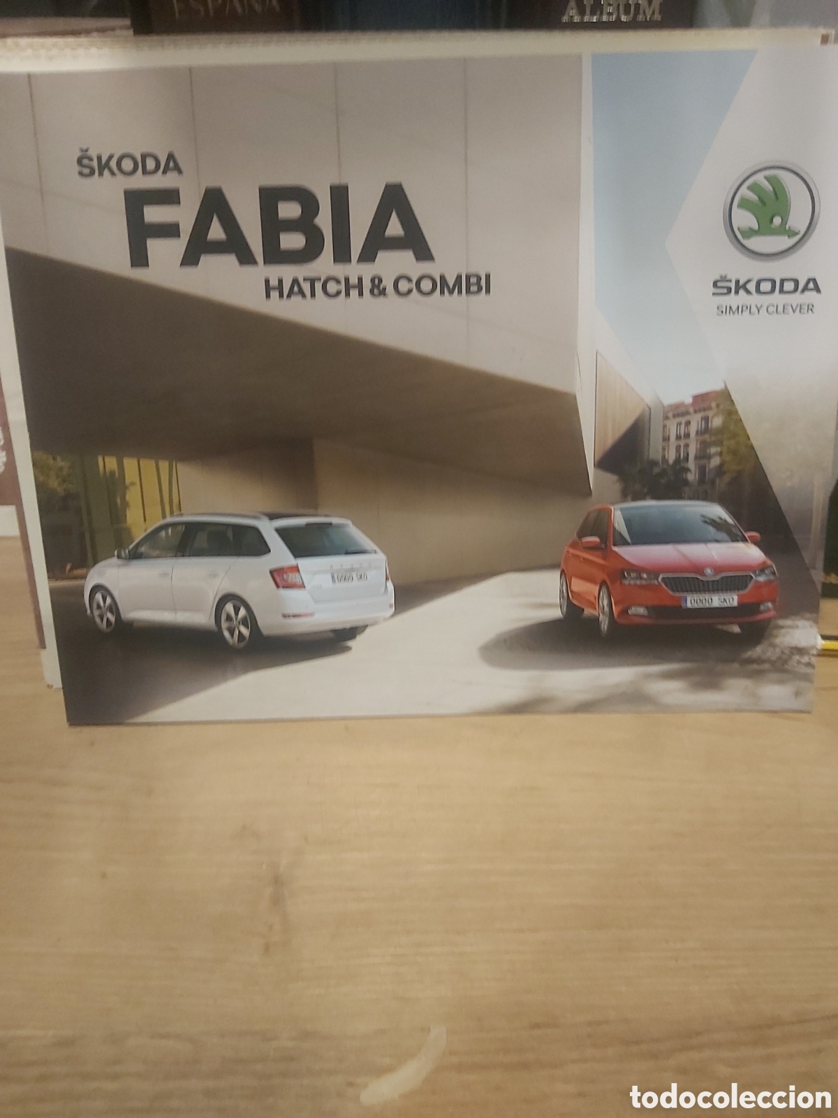 Autos und Motorr&auml;der: 2019 cat&aacute;logo Skoda fabia hatch&combi Ver mis lotes cat&aacute;logos