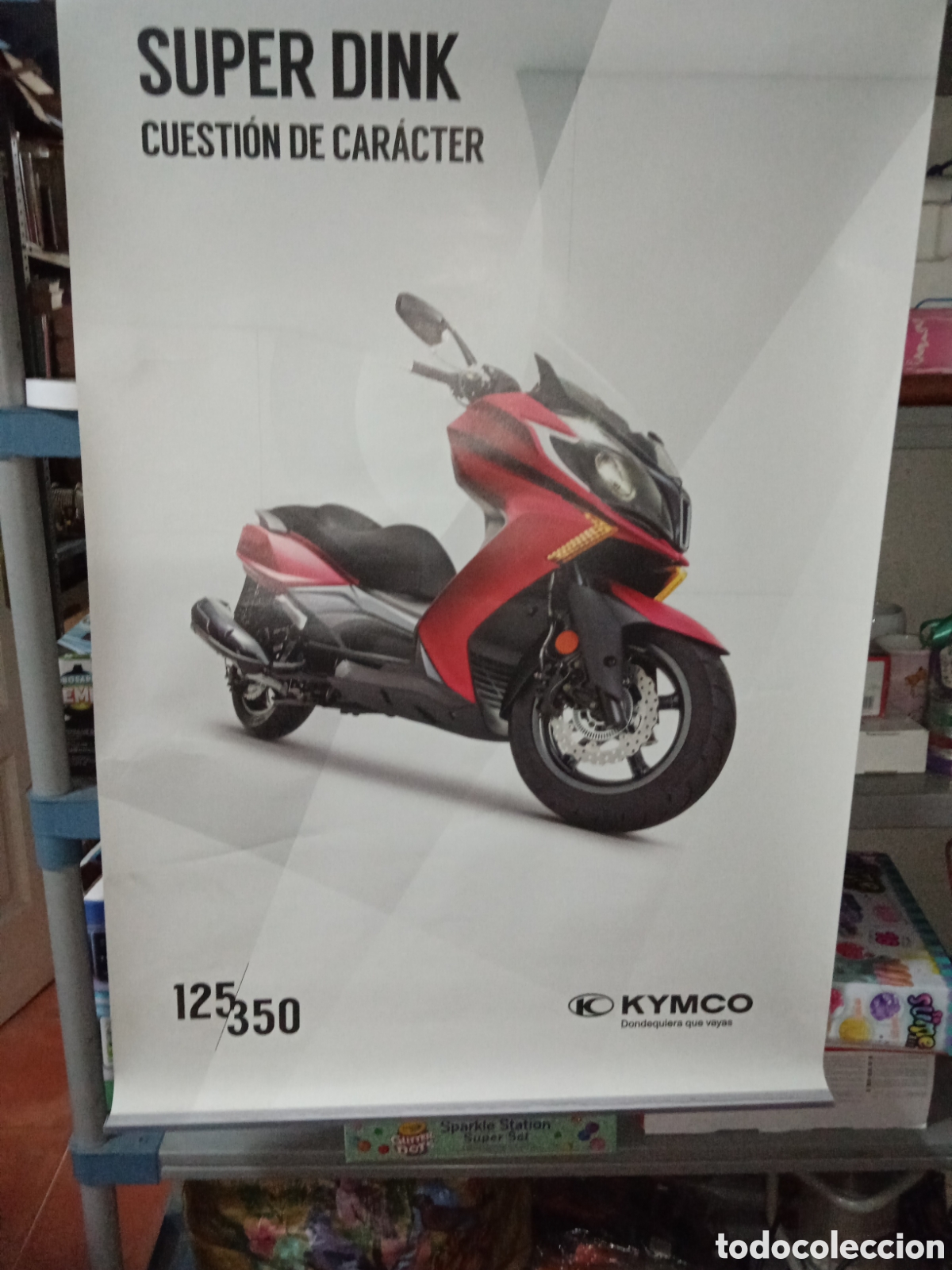 Coches y motocicletas: Poster Publicidad Kymco