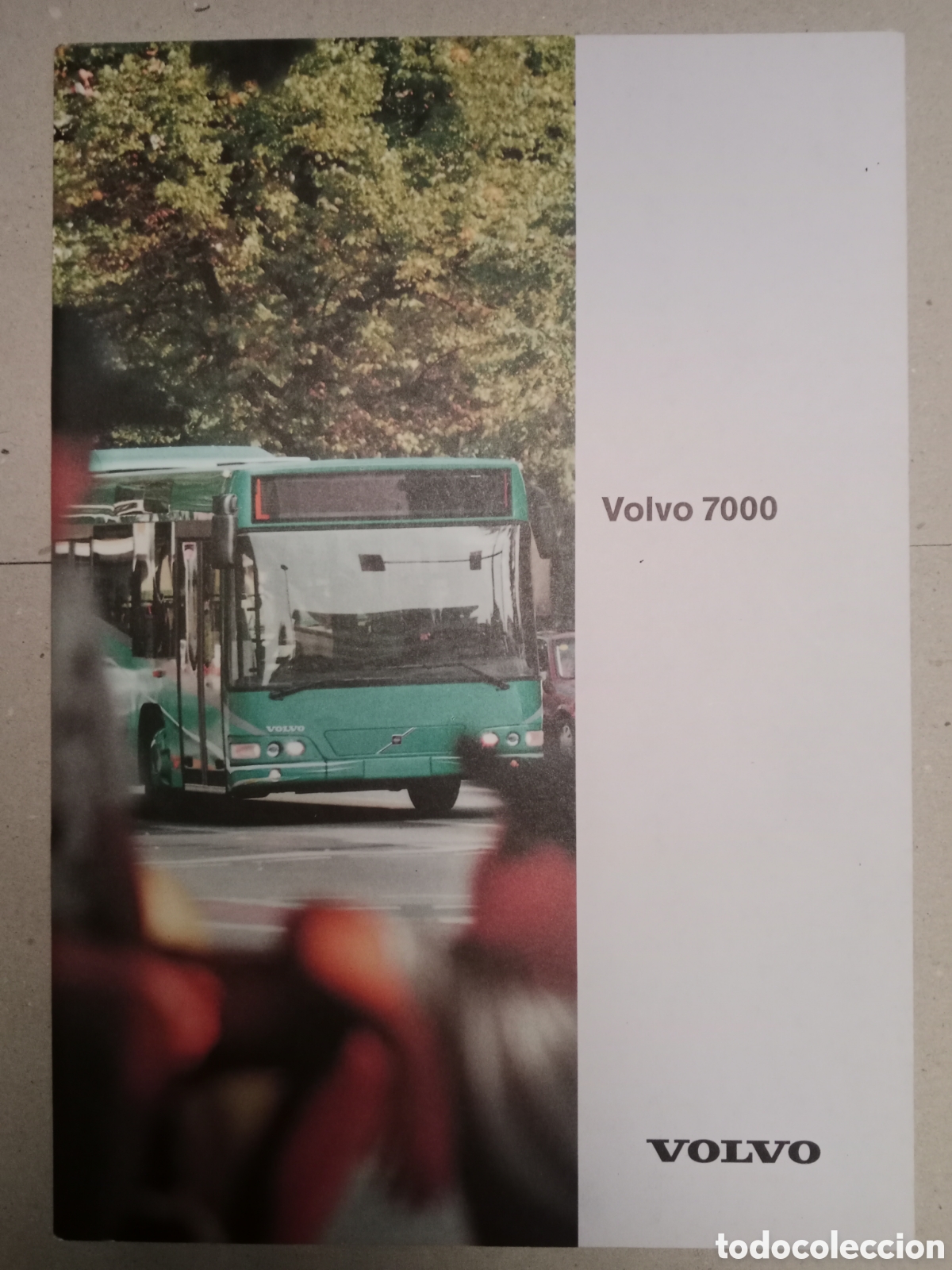 Carros e motociclos: Cat&aacute;logo autob&uacute;s volvo 7000