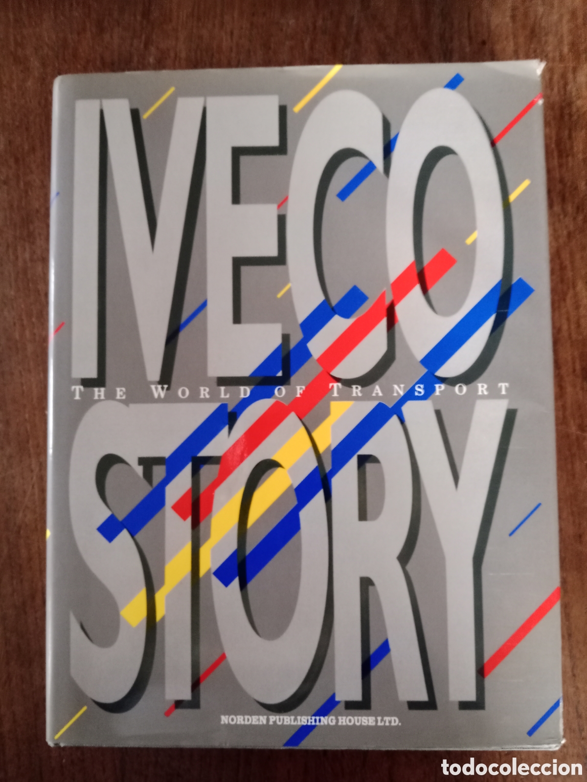 Coches y motocicletas: Libro cami&oacute;n Iveco story pegaso