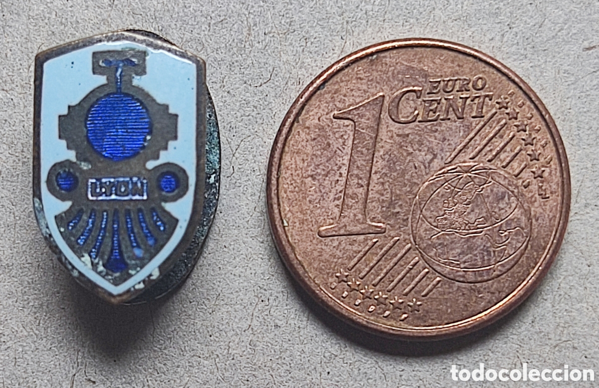 Carros e motociclos: BERLIET AUTO CAR ENAMELED BADGE INSIGNIA ESMALTADA FRANCE C. 1950