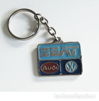 Coches y Motocicletas: ANTIGUO LLAVERO SEAT AUDI VOLKSWAGEN - LOGOTIPO LOGOS DE COCHES - PUBLICIDAD - AUTO-COMERCIAL