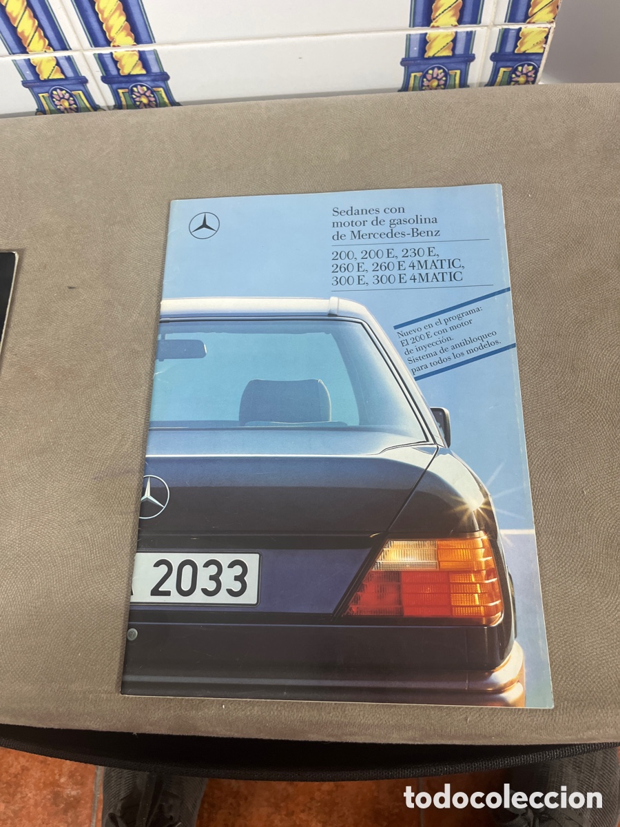 Automobili e Motociclette: Cat&aacute;logo de coches Mercedes 200&rdquo;230&rdquo;260&rdquo;300