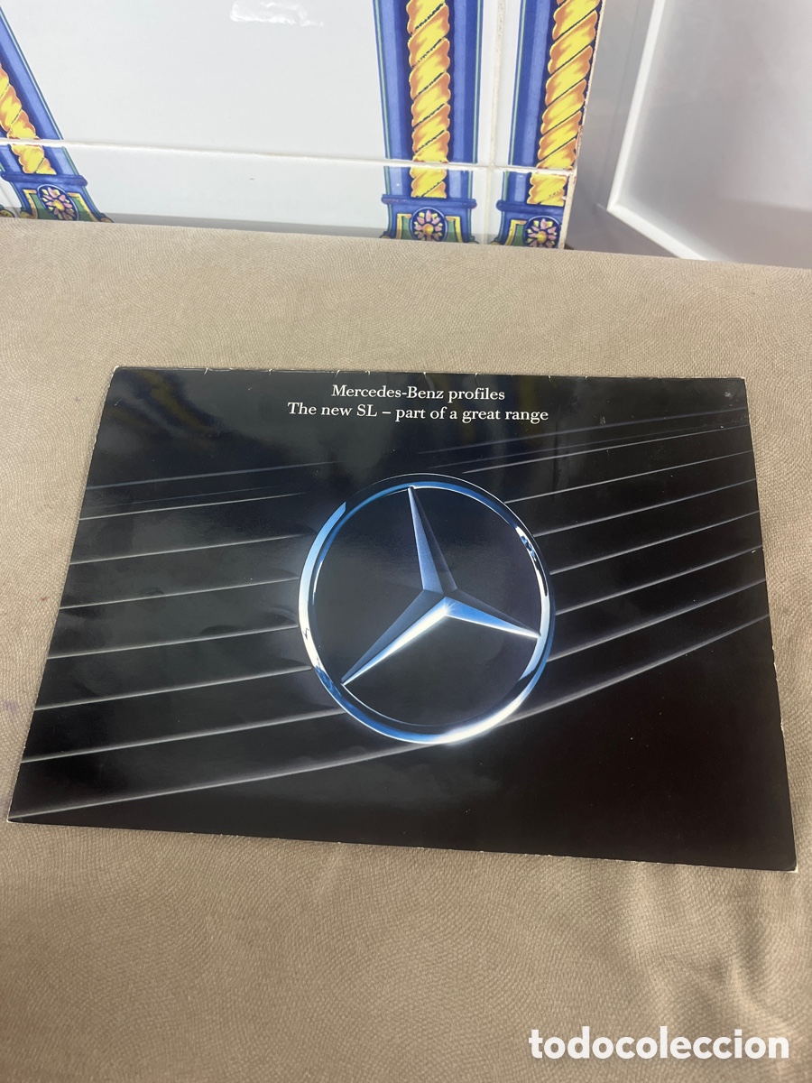 Automobili e Motociclette: Cat&aacute;logo de coche Mercedes-Benz