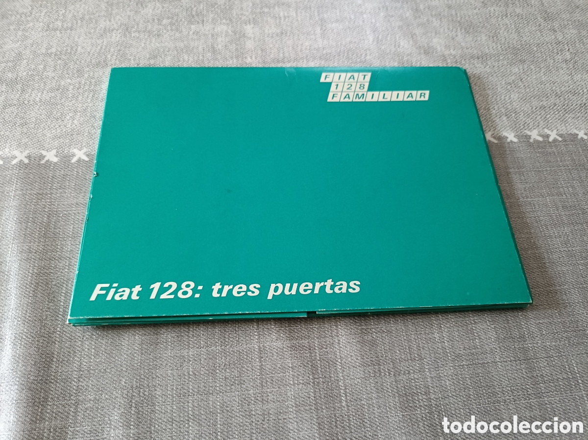 Coches y Motocicletas: Cat&aacute;logo FIAT 128 Familiar en castellano