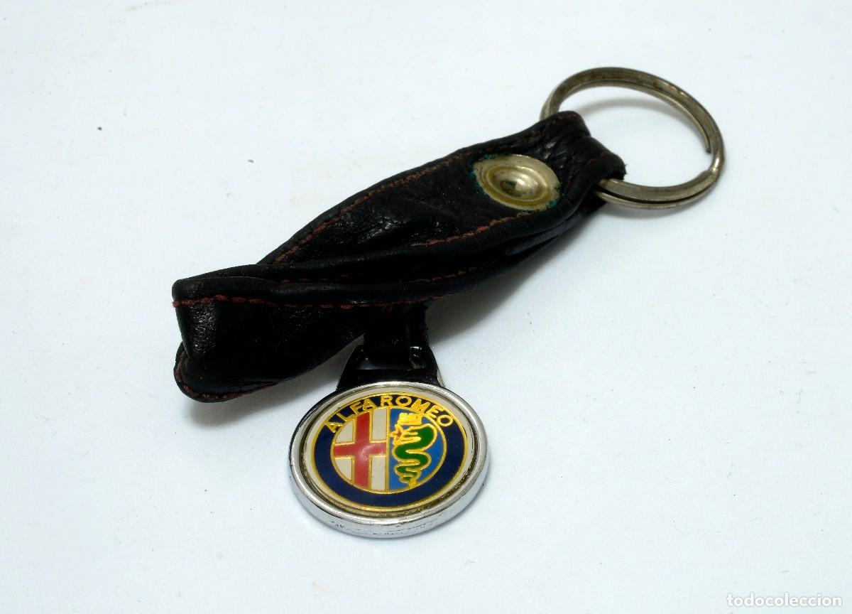 Autos und Motorr&auml;der: INTERESANTE LLAVERO VINTAGE DE LA MARCA ALFA ROMEO