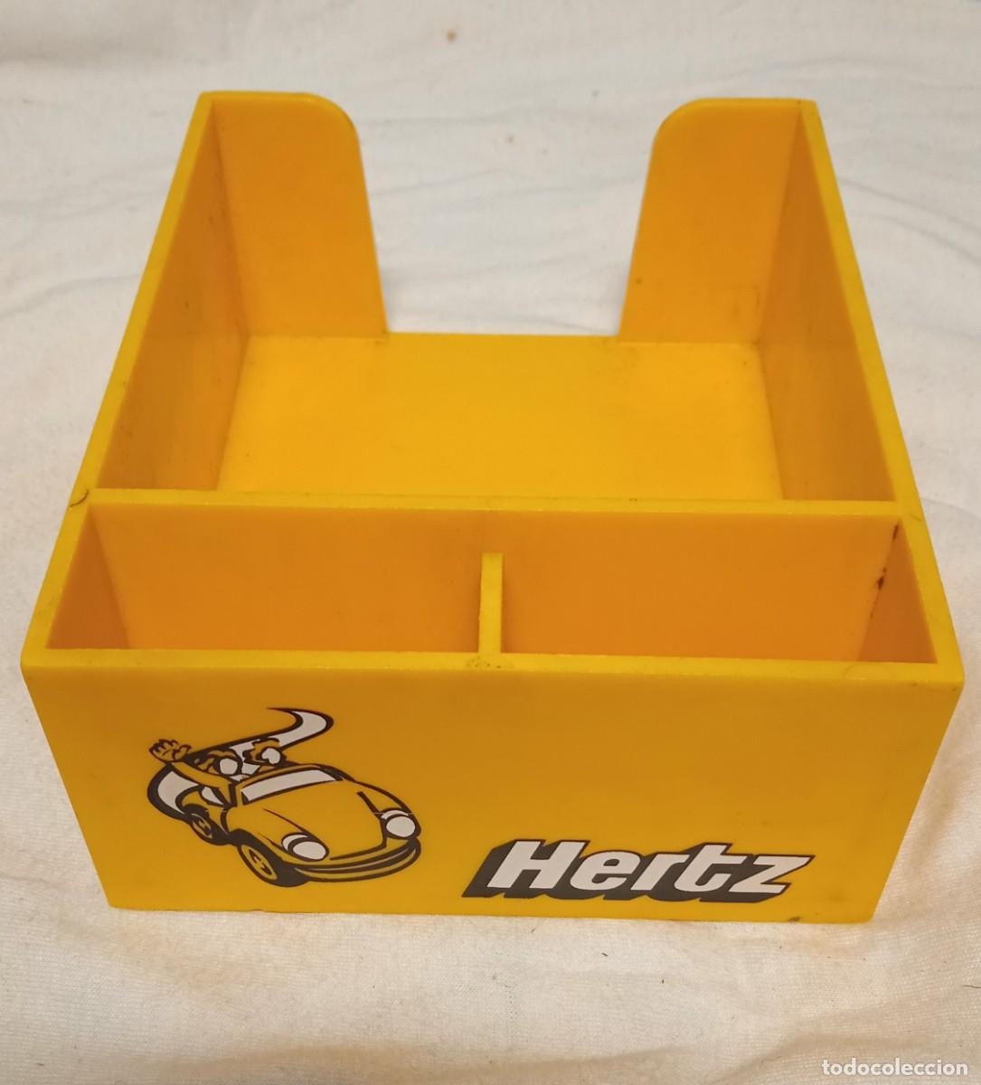 Voitures et Motocyclettes: Portapapeles y l&aacute;pices promocional Hertz