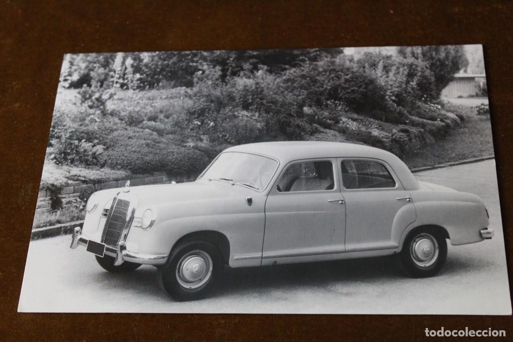 Voitures et Motocyclettes: Tarjeta postal Mercedes Benz 180 (1953). Edici&oacute;n exclusiva de Cl&aacute;sicos de Mercedes Benz.