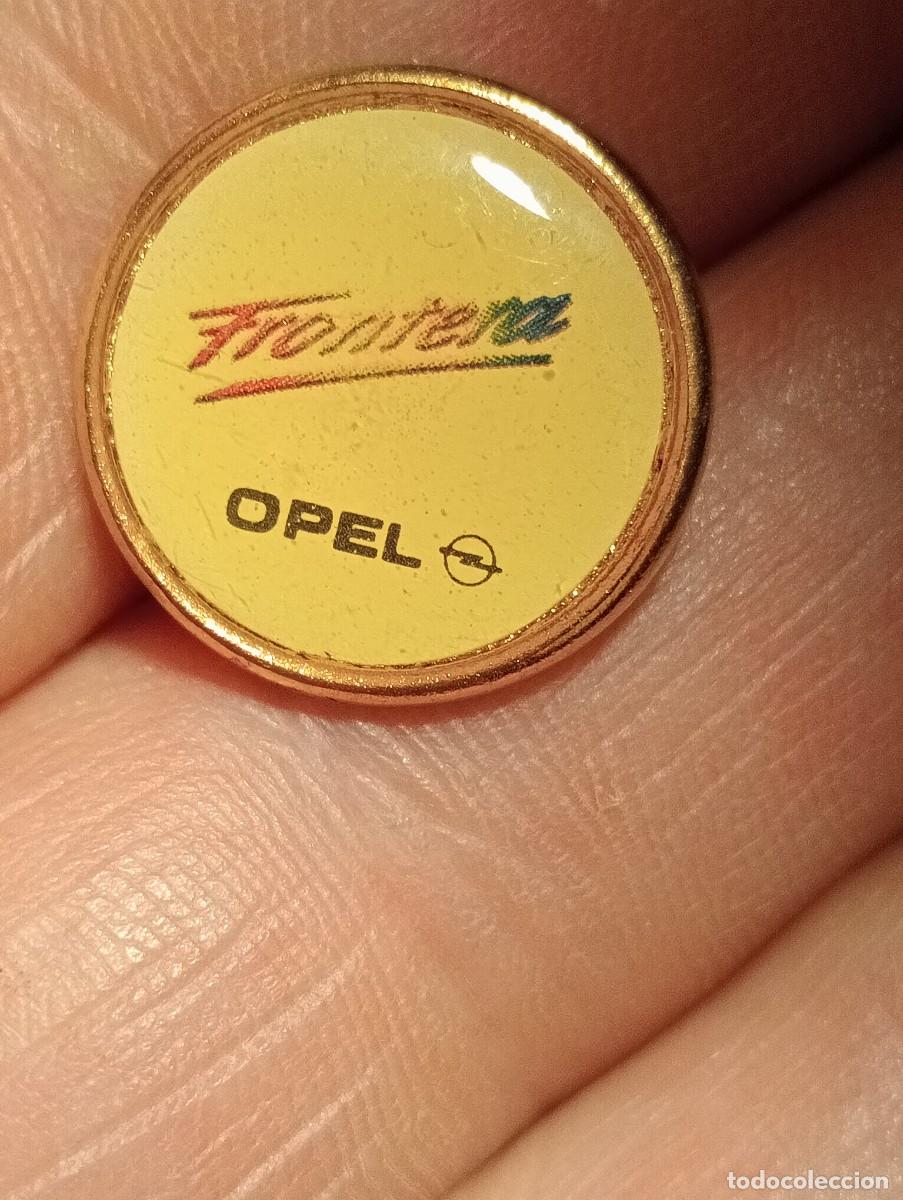 Coches y Motocicletas: PINS MUNDI DEL MOTOR OPEL FRONTERA COCHES AUTOM&Oacute;VILES