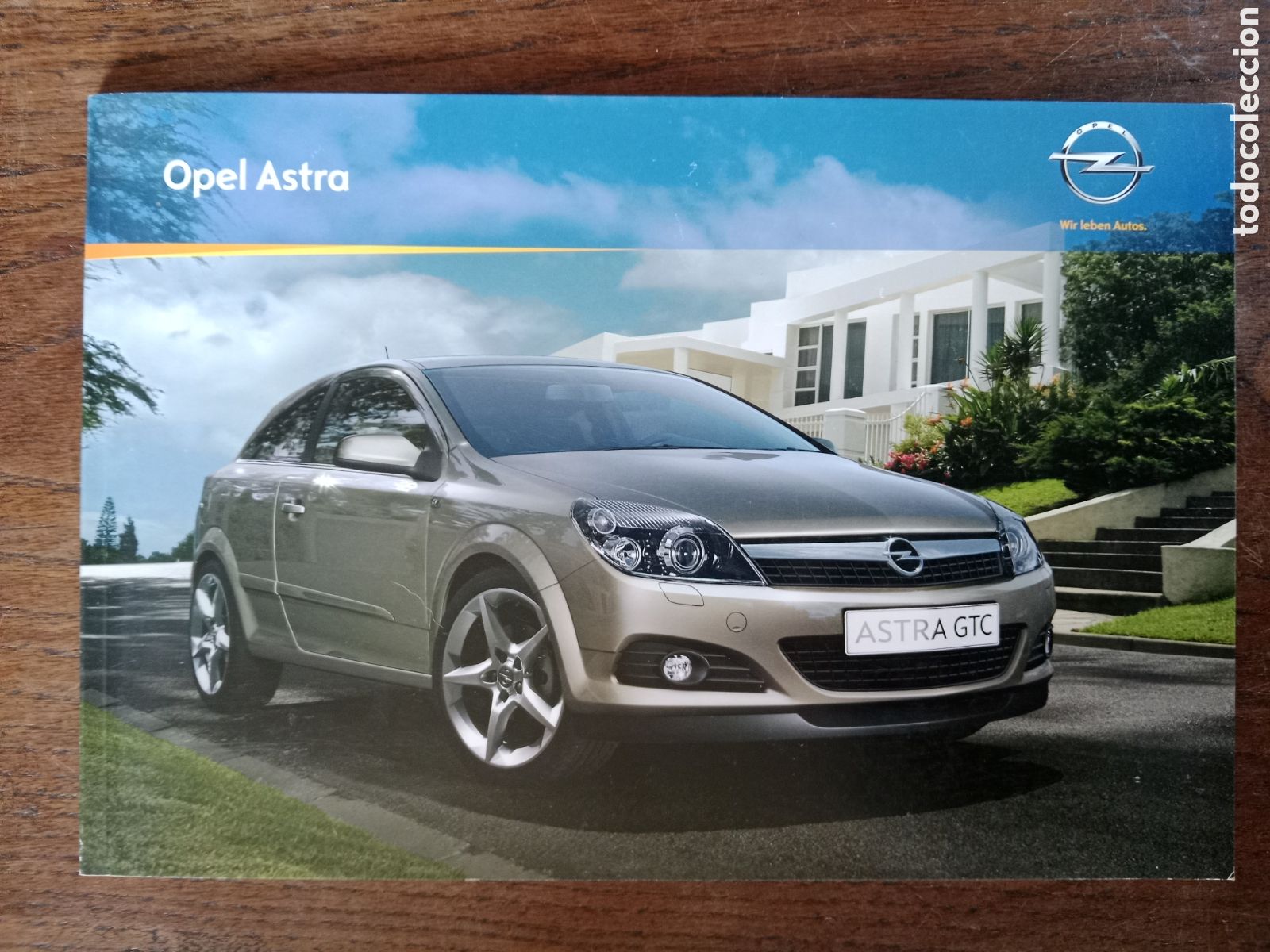 Autos und Motorr&auml;der: Cat&aacute;logo autom&oacute;vil Opel astra