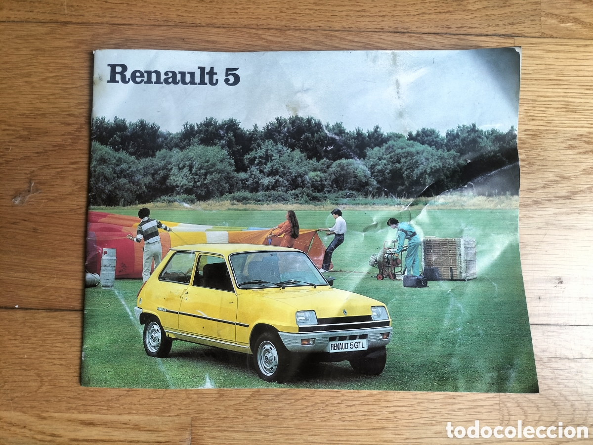 Cars and Motorcycles: Renault 5 , 1979 , catalogo , tal y como se ve en las fotos , falta la foto de una pagina , se env&iacute;a