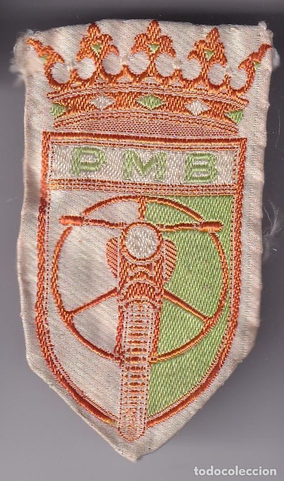 Voitures et Motocyclettes: PARCHE DE LA PE&Ntilde;A MOTORISTA DE BARCELONA TAMA&Ntilde;O 7cm x 4cm