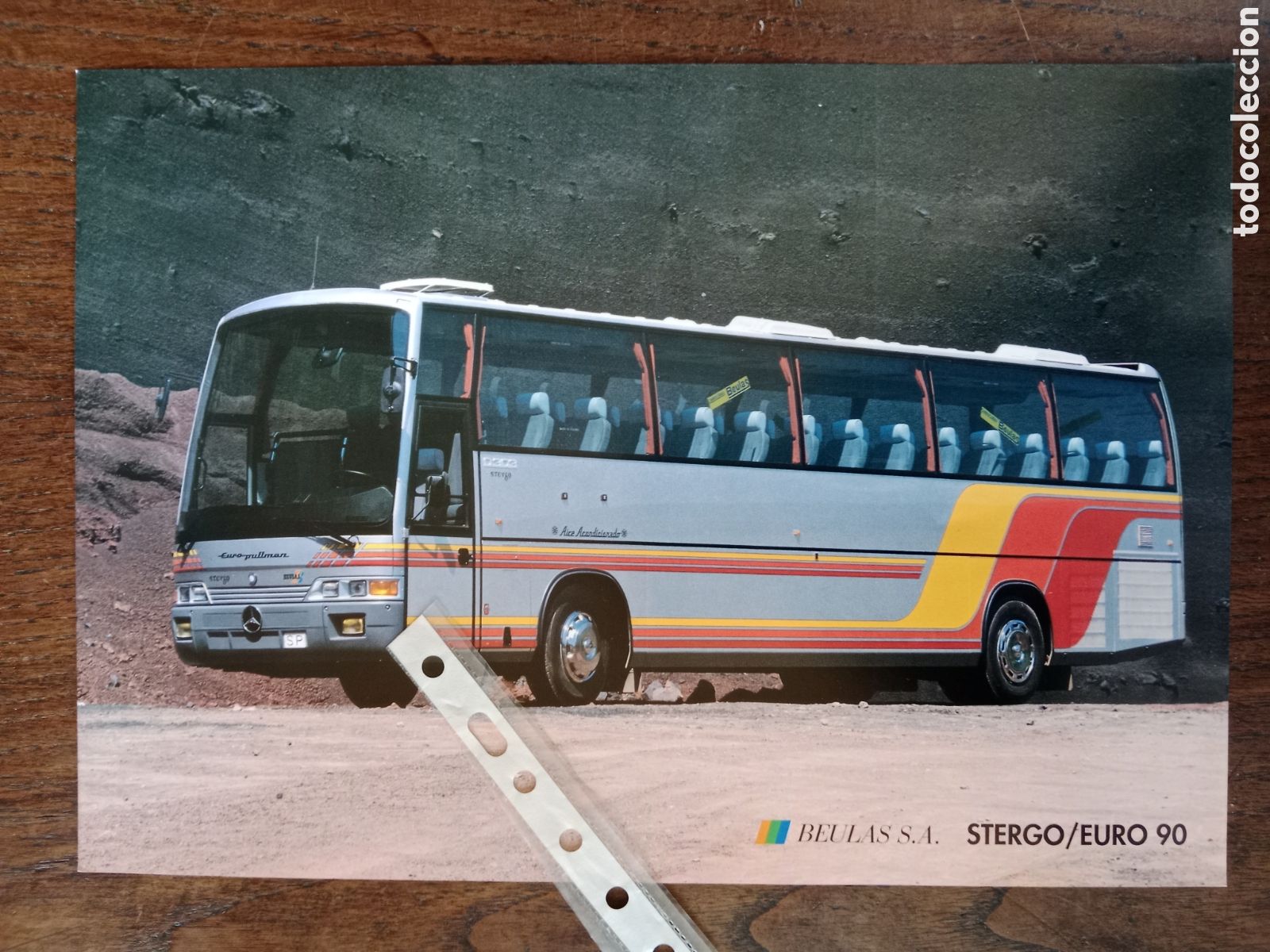 Carros e motociclos: Ficha cat&aacute;logo autob&uacute;s Beulas Strgo euro 90