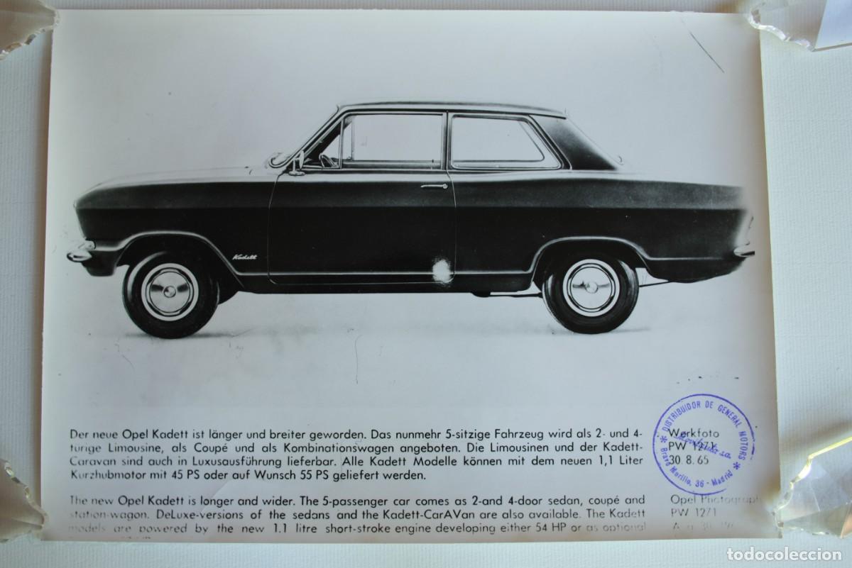Coches y Motocicletas: FOTOGRAF&Iacute;A AUTOS. Colecci&oacute;n de 18 fotograf&iacute;as de prensa. Opel Kadett 1965.