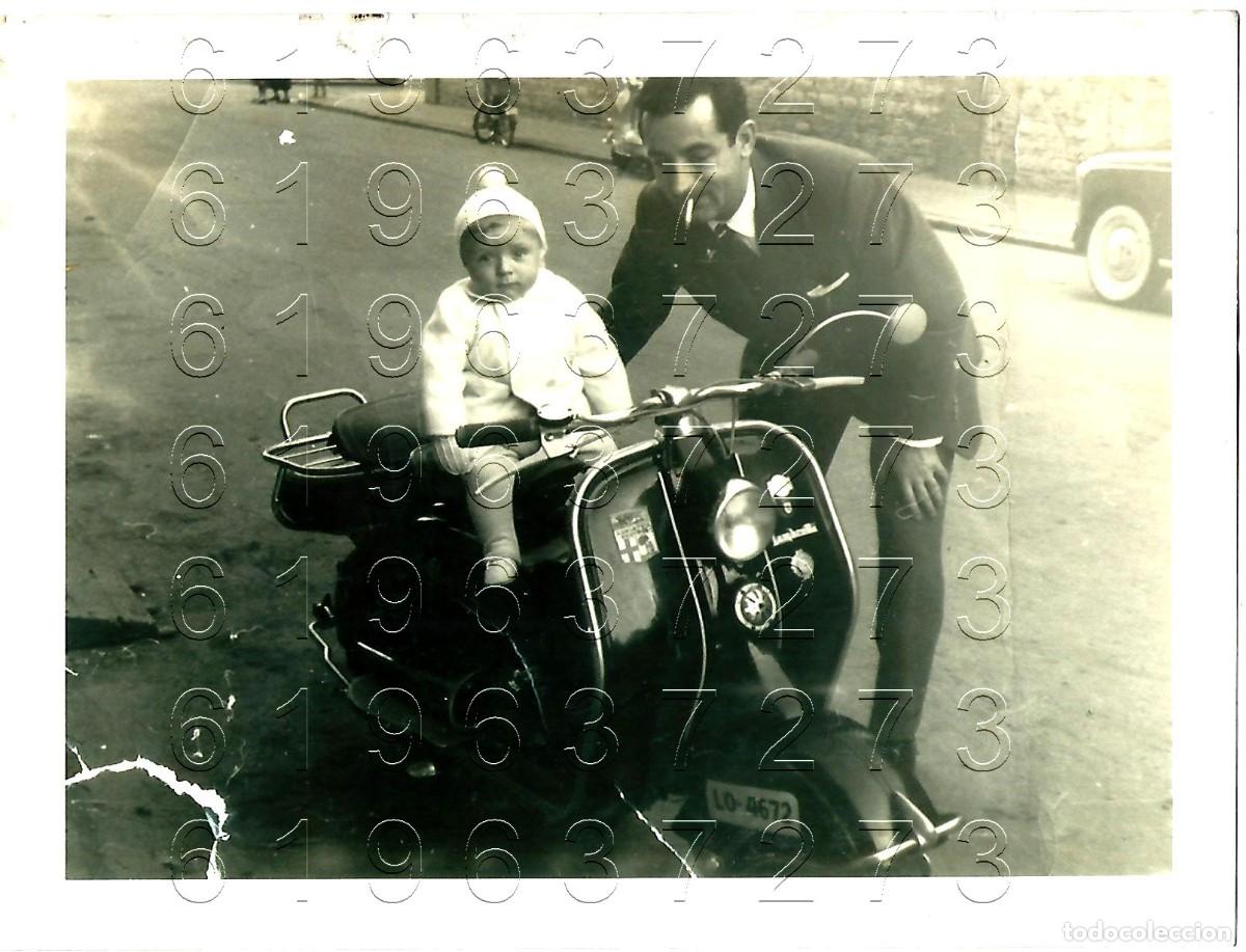 Coches y Motocicletas: VESPA REPRODUCCION FOTOGRAFIA ANTIGUA MATRICULA LOGRO&Ntilde;O PAPEL FUJI F11