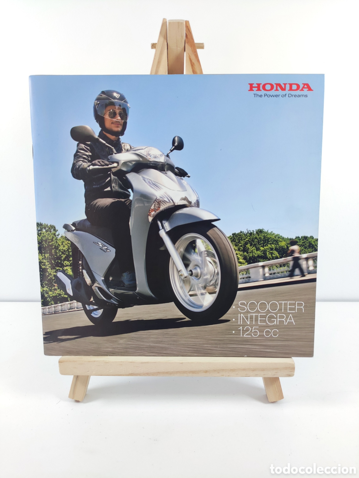 Coches y Motocicletas: Catalogo Honda Scooter 2013 sales brochure espa&ntilde;ol