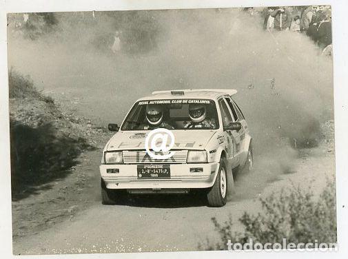 Coches y motocicletas: FOTO COCHE DE RALLYE SEAT IBIZA BIMOTOR PILOTO SERVIA COROMINAS A&Ntilde;O 1986