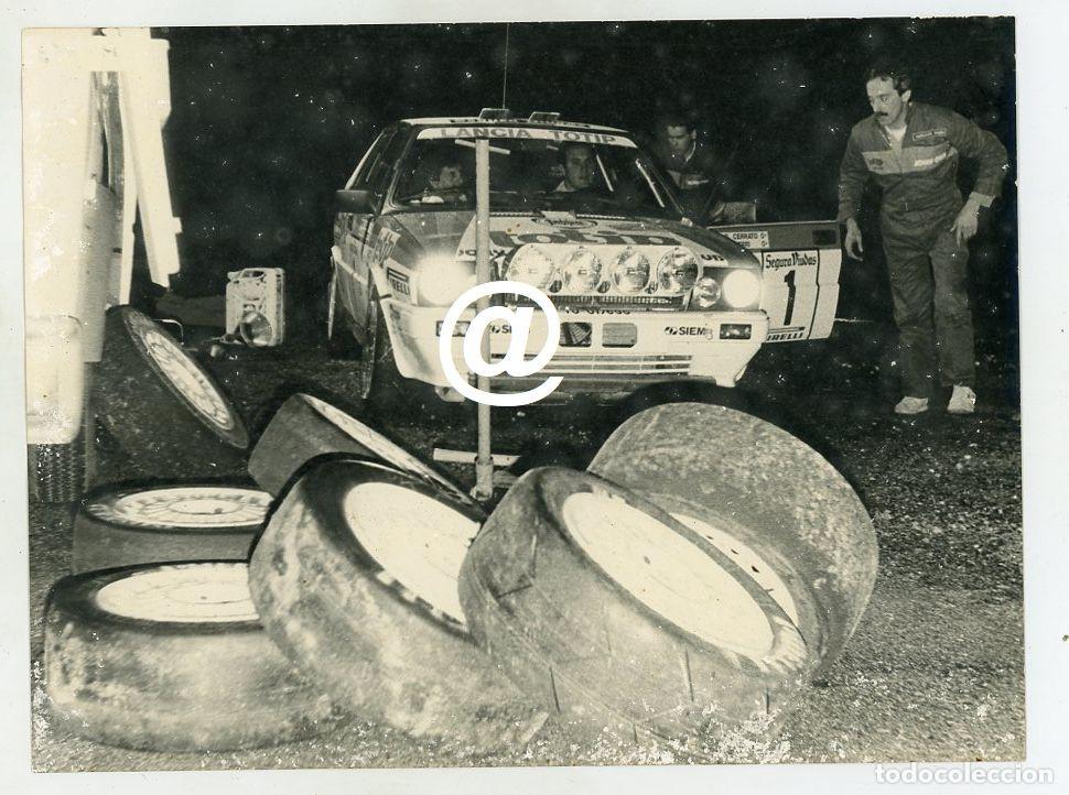 Coches y motocicletas: FOTO COCHE LANCIA DELTA PILOTO CERRATO RALLYE CATALUNYA A&Ntilde;O 1987