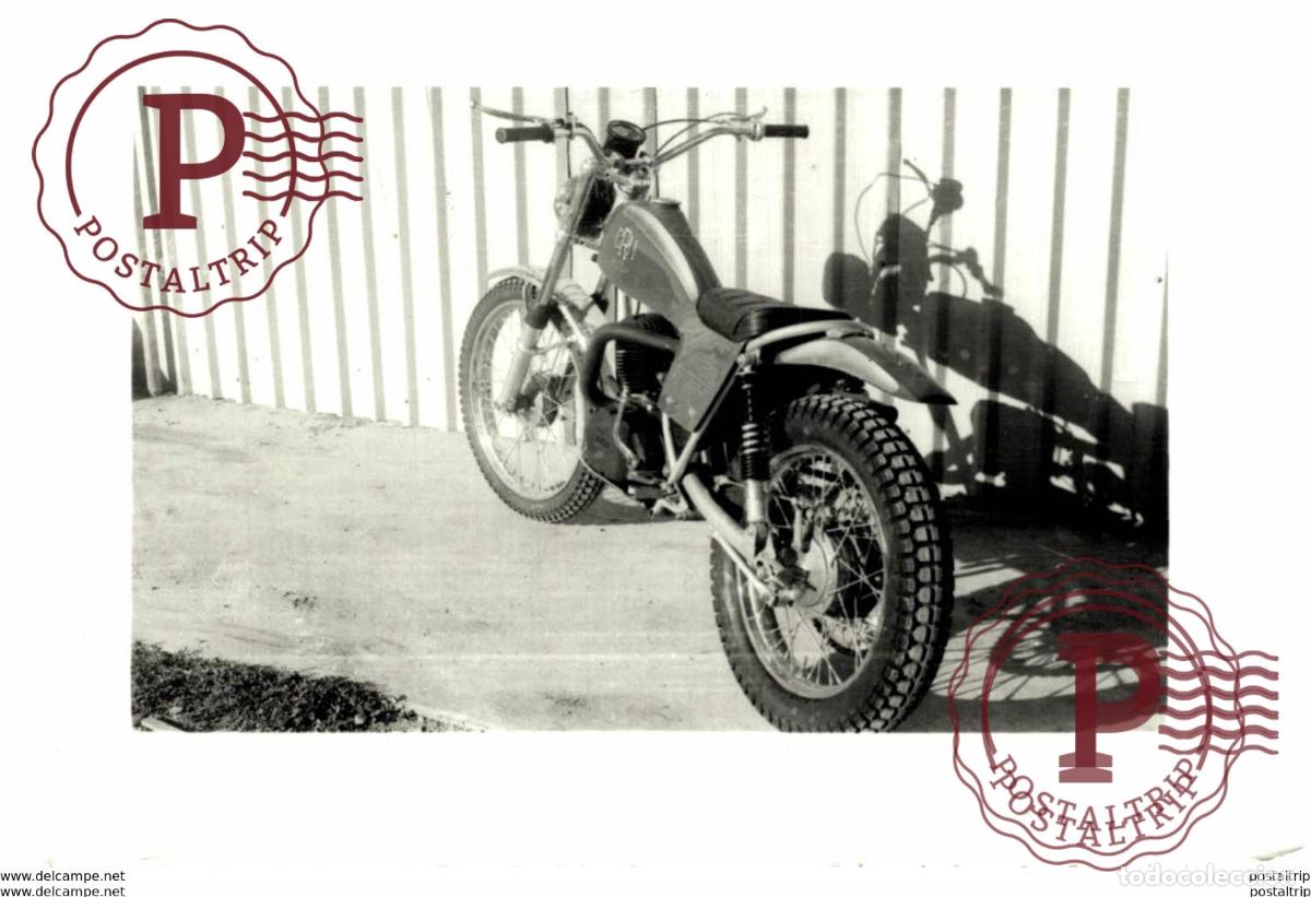 Voitures et Motocyclettes: 13*9cm Motards Moto MOTOCROSS MOTORCYCLE Doug Douglas J Jackson archive of motorcycle ephemera