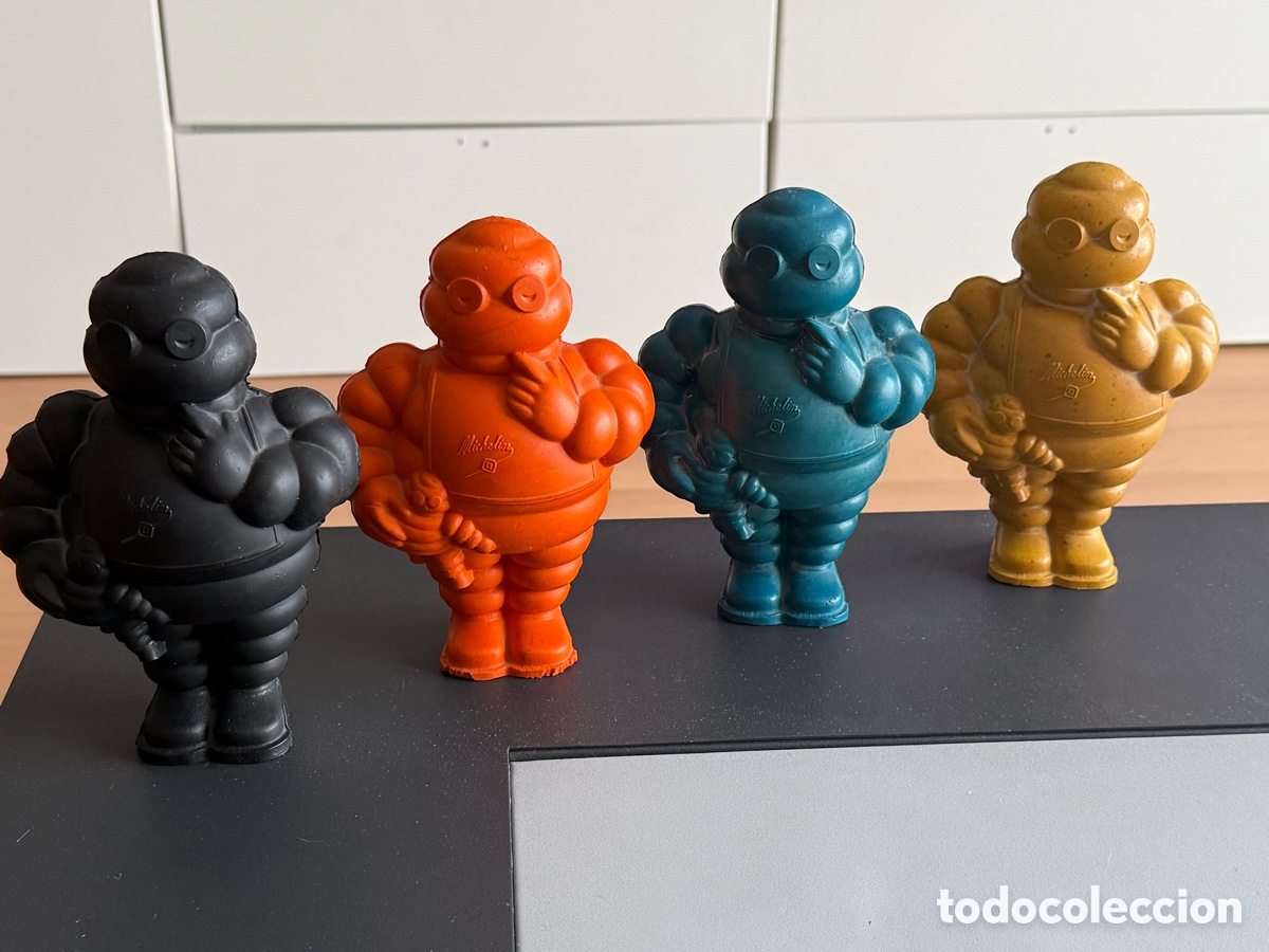 Voitures et Motocyclettes: ARTE POP. 4 Originales MU&Ntilde;ECOS MICHEL&Iacute;N. a&ntilde;os 50. BIBENDUN