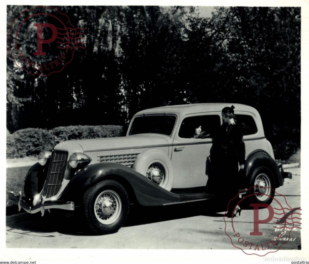 Coches y Motocicletas: AUBURN 851 MODEL 1935 HALWART SCHRADER REDAKTIONSB&Uuml;RO 25,5*20,5CM USA MOTOR CARS COCHES Bryan Goodm
