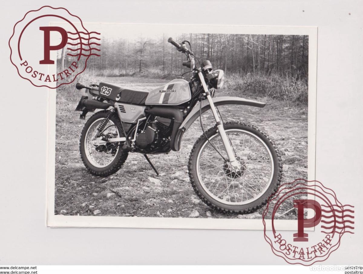 Coches y motocicletas: Kawasaki 125 +-21cm x 16cm Moto MOTOCROSS MOTORCYCLE Douglas J Jackson archive of motorcycles