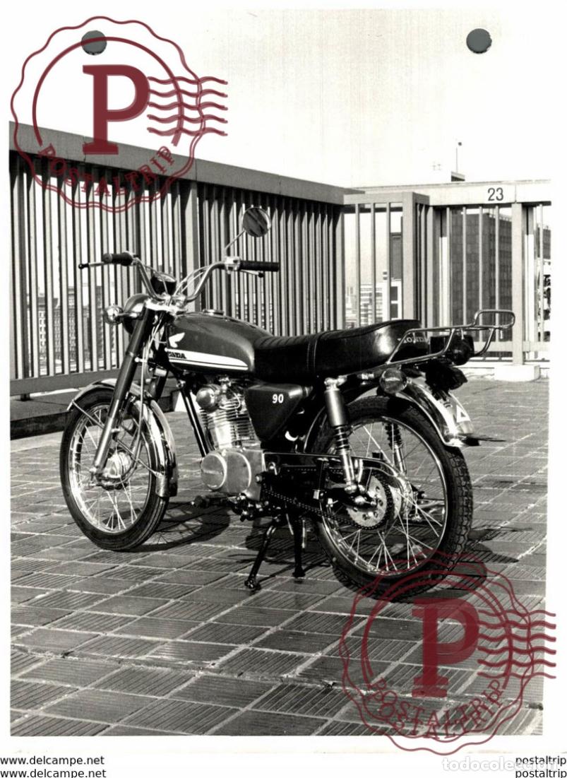 Coches y Motocicletas: Honda CB 90 +-10cm x 14cm Perforada Moto MOTOCROSS MOTORCYCLE Douglas J Jackson archive of motor