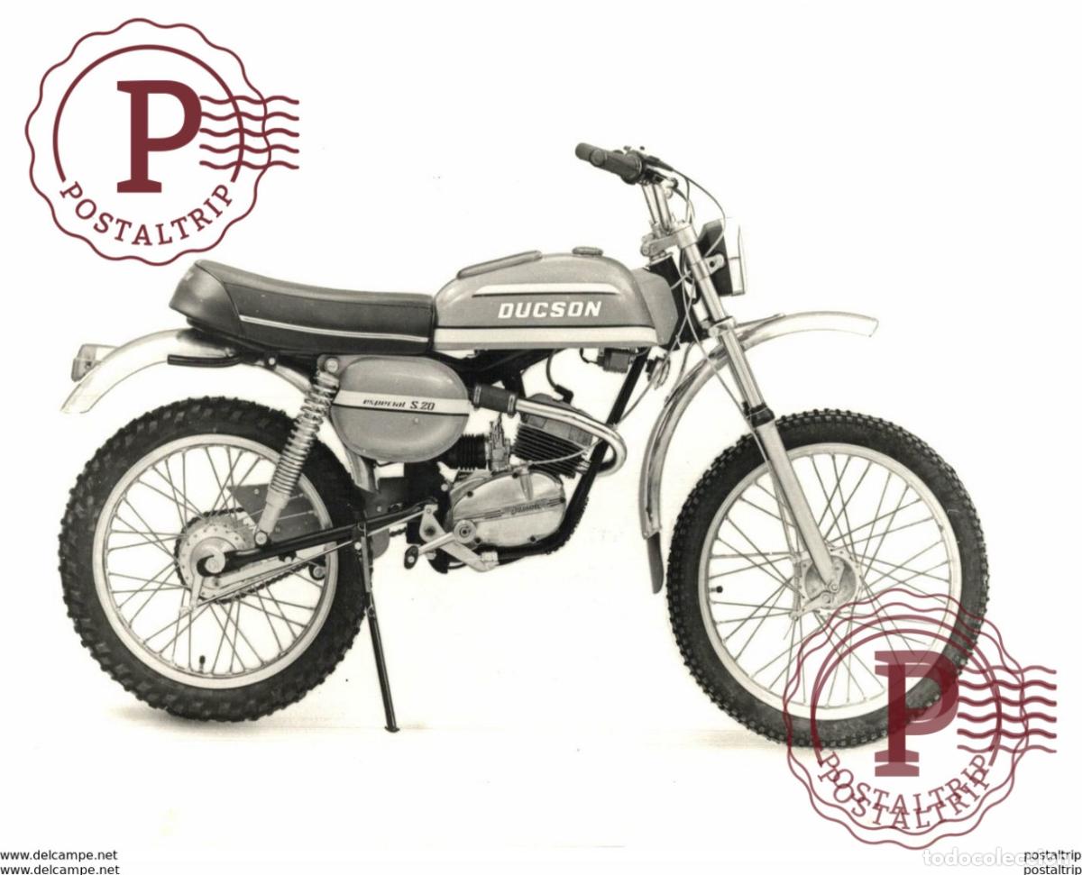 Autos und Motorr&auml;der: DUCSON ESPECIAL S20 +-19cm x 24,5cm Moto MOTOCROSS MOTORCYCLE Douglas J Jackson archive of motorcycl