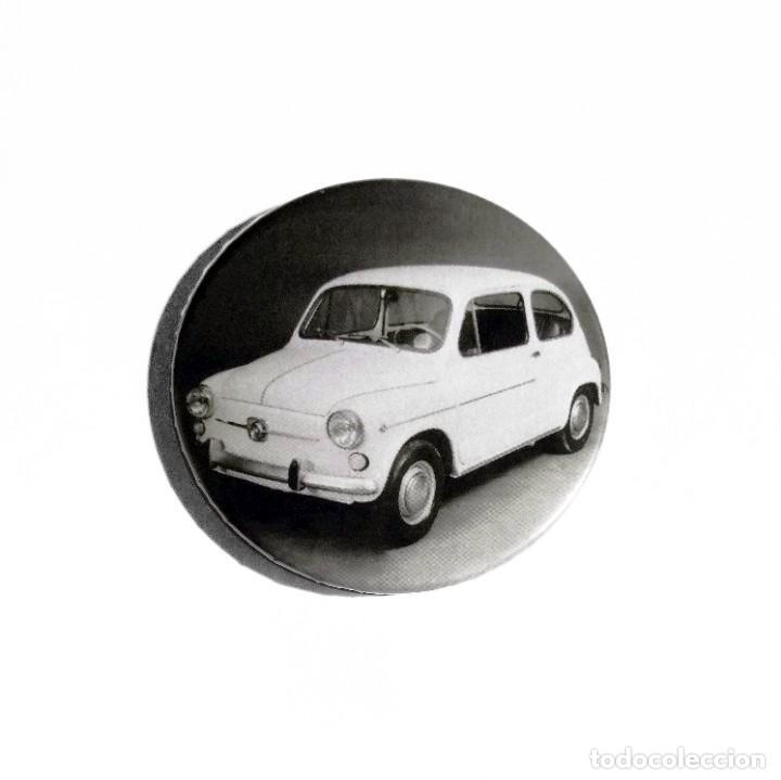 Coches y motocicletas: SEAT 600 - ABREBOTELLAS 59MM (CON IM&Aacute;N PARA PONER EN LA NEVERA)