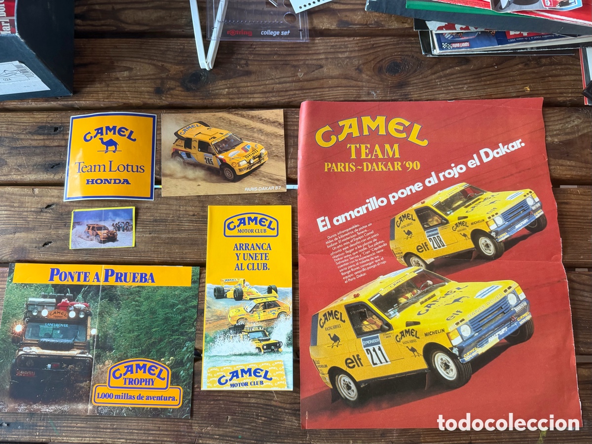 Coches y motocicletas: Lote art&iacute;culos camel
