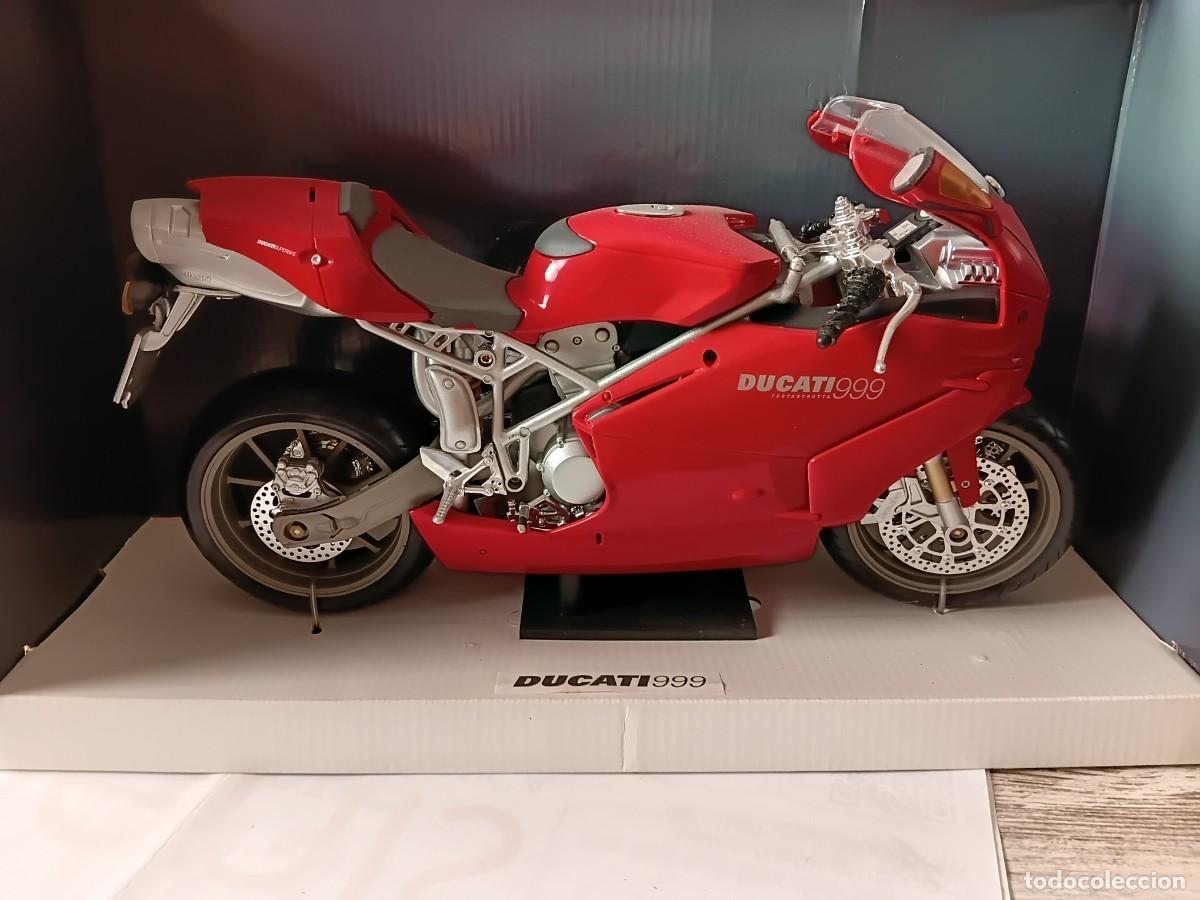 Coches y motocicletas: Maqueta de Moto , DUCATI 999 TESTASTRETTA .