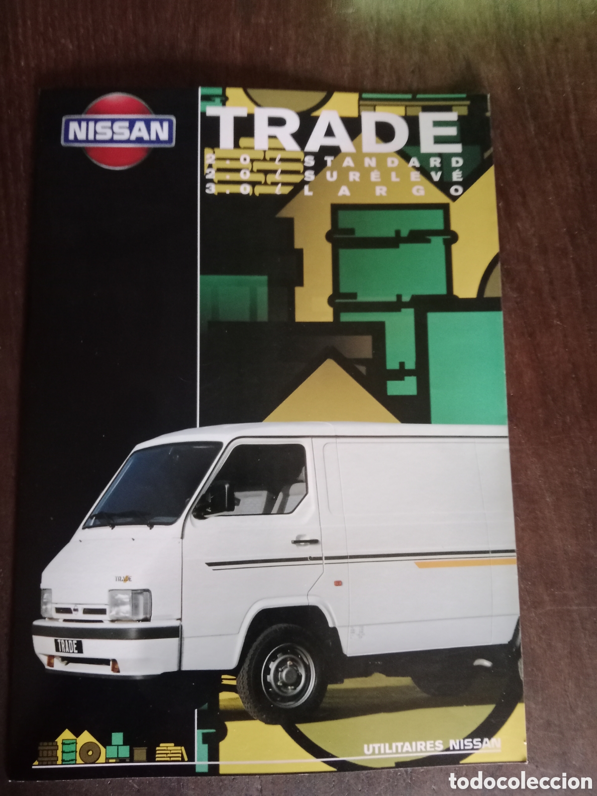 Coches y motocicletas: Cat&aacute;logo furgoneta Nissan trade 2.0