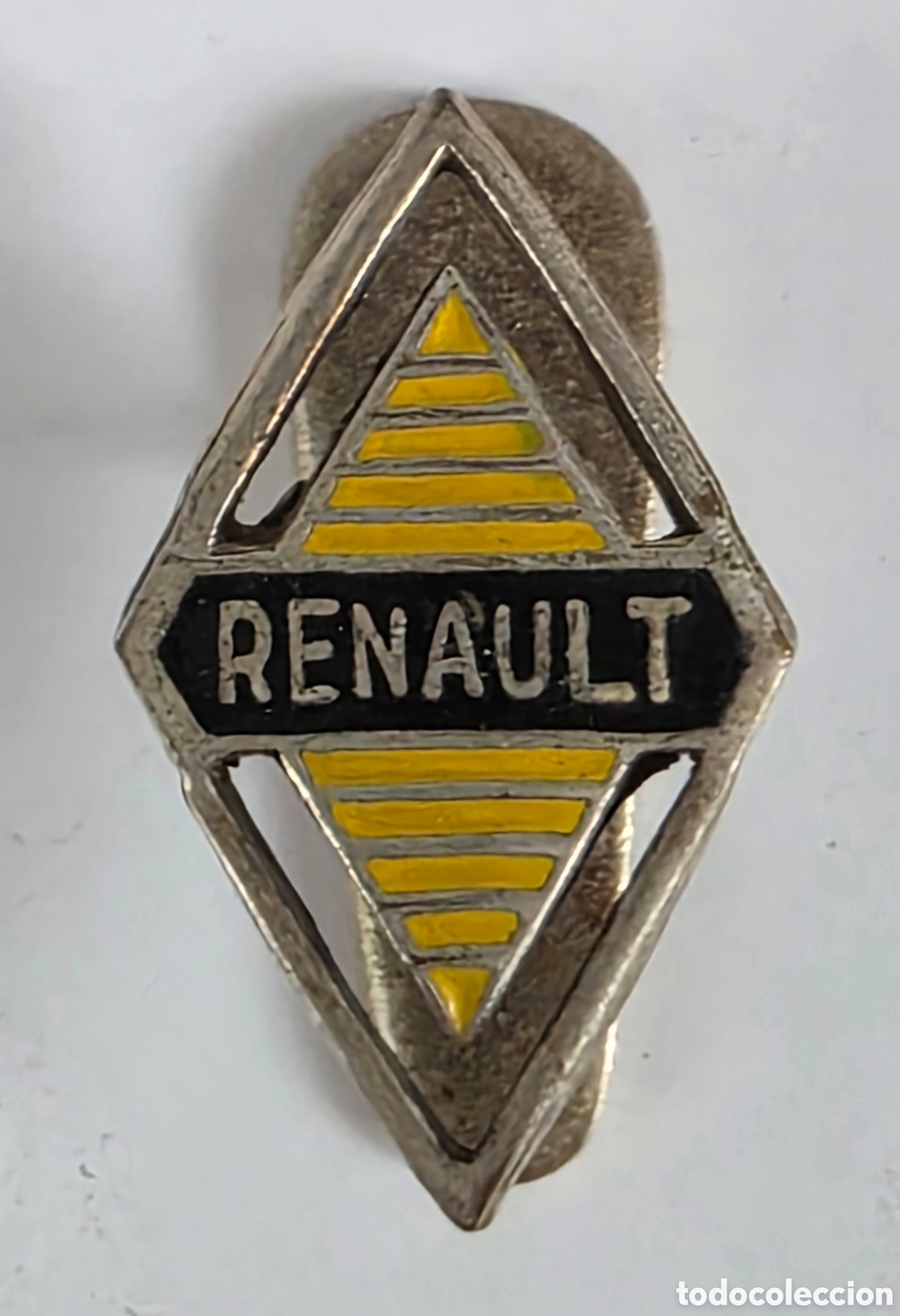 Coches y motocicletas: Insignia ojal Publicidad Renault - Autom&oacute;vil Cami&oacute;n Francia