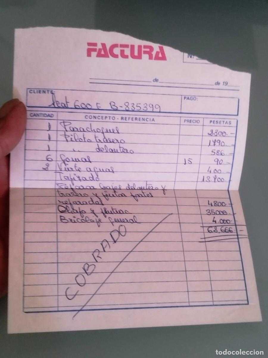Coches y motocicletas: Factura antigua escrita a mano en pesetas para reparaciones de un SEAT 600 E.