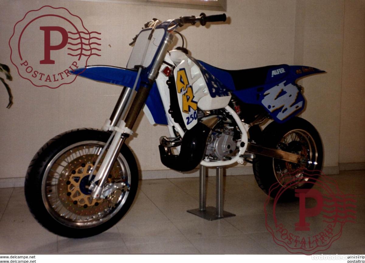 Coches y motocicletas: AR ALFER 250 +-15cm x 20cm Moto MOTOCROSS MOTORCYCLE Douglas J Jackson archive of motorcycles