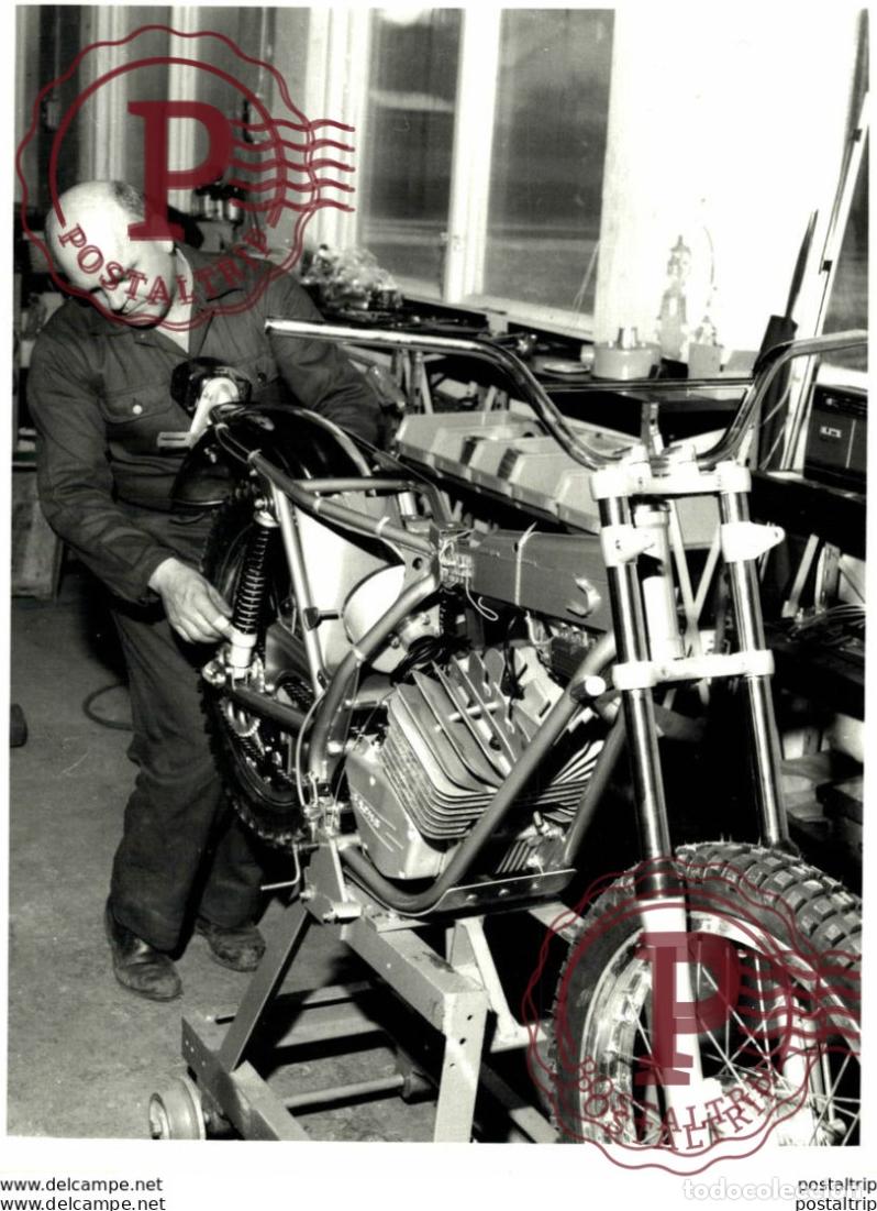 Coches y motocicletas: 18*12cm Moto MOTOCROSS MOTORCYCLE Douglas J Jackson archive of motorcycles