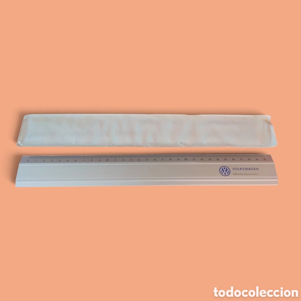 Coches y motocicletas: Regla Aluminio 30cm Volkswagen Veh&iacute;culos Comerciales Vintage - Merchandising
