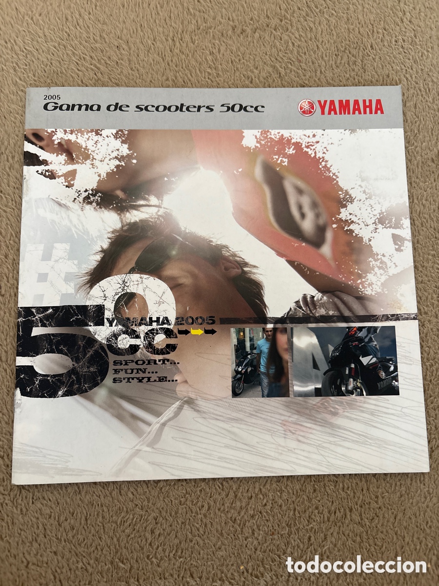 Coches y motocicletas: FOLLETO CAT&Aacute;LOGO MOTO YAMAHA GAMA 2005 DE SCOOTER 50 CC