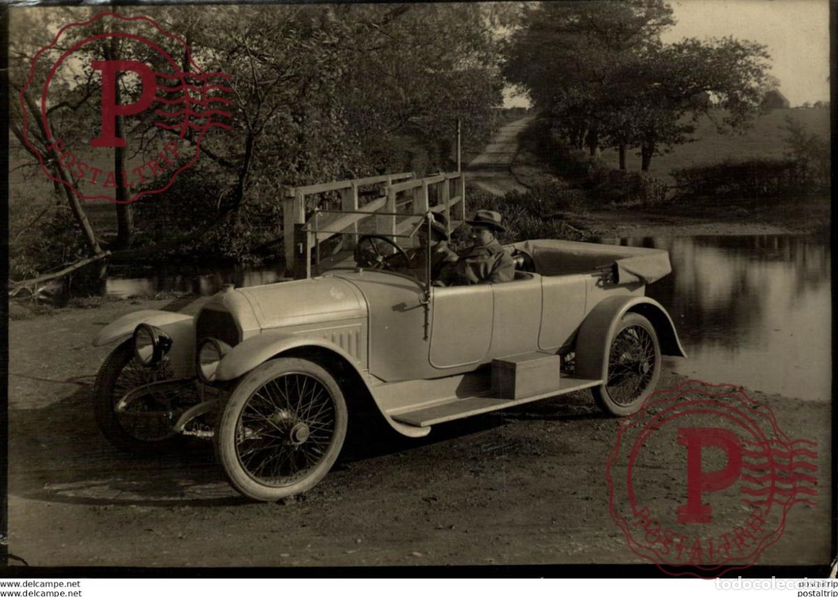 Coches y motocicletas: PEUGEOT 16*12CM The Bryan Goodman Collection
