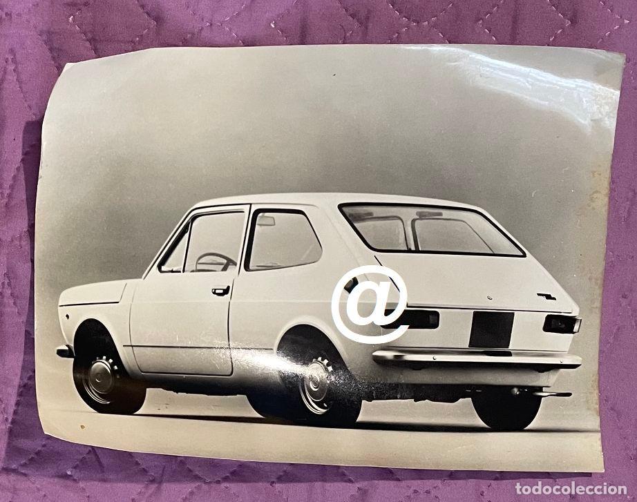 Coches y motocicletas: FOTO PRENSA COCHE SEAT 127