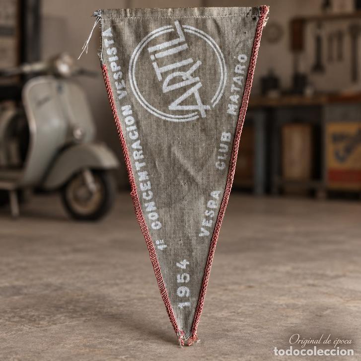 Coches y motocicletas: (MOT-290900)BANDERIN DE TELA,1&ordf; CONCENTRACION VESPISTA,1954,VESPA CLUB MATARO